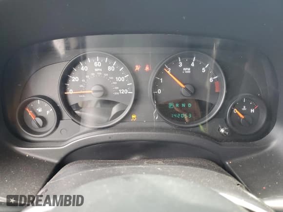 ✅ 2012 Jeep Patriot Sport • VIN: 1C4NJRBB4CD655507 • Lot: 64975125. Wystawiony na Copart z przebiegiem 142 053 mil. Bezpłatny archiwum sprzedaży aukcyjnych z USA i szczegółowy raport historii pojazdu na DreamBid. Zdjęcie 9.