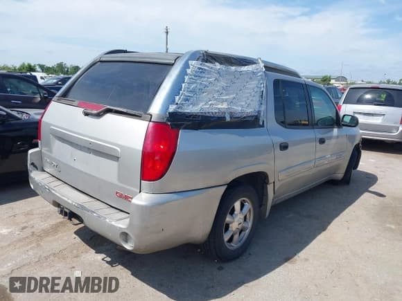 ✅ 2004 GMC Envoy SLT • VIN: 1GKET12S646166872 • Лот: 42058570. Опубликован ранее на IAAI с пробегом 253 758 миль. Бесплатный доступ к архиву аукционных продаж из США и подробный отчёт об истории автомобиля на DreamBid. Изображение 4.