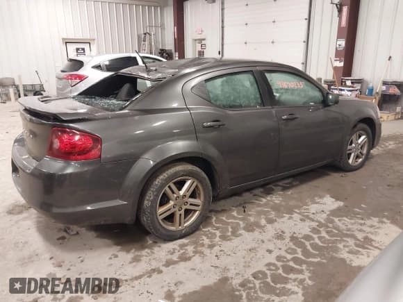 ✅ 2014 Dodge Avenger SE • VIN: 1C3CDZAG3EN218434 • Лот: 43670235. Опубликован ранее на IAAI с пробегом 141 092 миль. Бесплатный доступ к архиву аукционных продаж из США и подробный отчёт об истории автомобиля на DreamBid. Изображение 4.