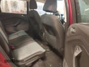 ✅ 2016 Ford Escape SE • VIN: 1FMCU0GXXGUB57733 • Lot: 43630706. Wystawiony na IAAI z przebiegiem 280 651 mil. Bezpłatny archiwum sprzedaży aukcyjnych z USA i szczegółowy raport historii pojazdu na DreamBid. Zdjęcie 8.