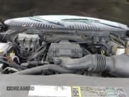 ✅ 2005 Ford Expedition Limited • VIN: 1FMFU19515LA60065 • Lot: 41447029. Wystawiony na IAAI z przebiegiem 232 953 mil. Bezpłatny archiwum sprzedaży aukcyjnych z USA i szczegółowy raport historii pojazdu na DreamBid. Zdjęcie 10.