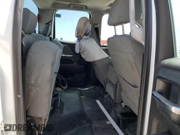 ✅ 2018 Chevrolet Silverado 2500HD Work Truck • VIN: 1GC2CUEG8JZ262116 • Lot: 84633705. Wystawiony na Copart z przebiegiem Nie podano. Bezpłatny archiwum sprzedaży aukcyjnych z USA i szczegółowy raport historii pojazdu na DreamBid. Zdjęcie 10.