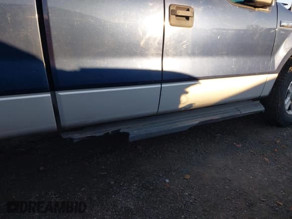 ✅ 2004 Ford F-150 XLT • VIN: 1FTPX14594NA55643 • Лот: 43717079. Опубликован ранее на IAAI с пробегом 226 305 миль. Бесплатный доступ к архиву аукционных продаж из США и подробный отчёт об истории автомобиля на DreamBid. Изображение 16.