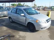 ✅ 2010 Chevrolet Aveo 1LT • VIN: KL1TD5DE1AB107186 • Lot: 41912965. Wystawiony na IAAI z przebiegiem 61 111 mil. Bezpłatny archiwum sprzedaży aukcyjnych z USA i szczegółowy raport historii pojazdu na DreamBid. Zdjęcie 1.