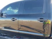 ✅ 2018 Nissan Titan SV • VIN: 1N6AA1EK8JN502029 • Lot: 41308013. Wystawiony na IAAI z przebiegiem Nie podano. Bezpłatny archiwum sprzedaży aukcyjnych z USA i szczegółowy raport historii pojazdu na DreamBid. Zdjęcie 13.