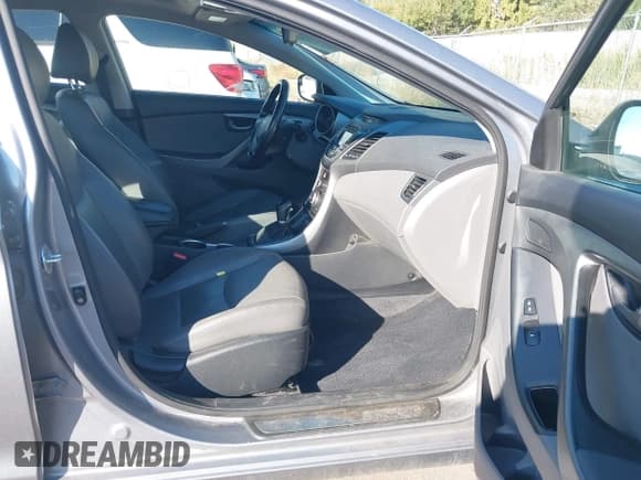 ✅ 2015 Hyundai Elantra Sport • VIN: KMHDH4AH2FU229573 • Lot: 43377487. Listed on IAAI with 118,142 mi. Free auction sales archive from the USA and detailed vehicle history report at DreamBid. Image 5.