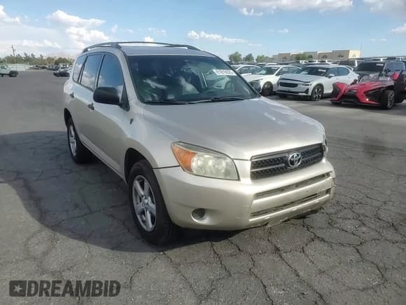 ✅ 2007 Toyota RAV4 • VIN: JTMBD33V775062143 • Lot: 81819625. Wystawiony na Copart z przebiegiem 174 249 mil. Bezpłatny archiwum sprzedaży aukcyjnych z USA i szczegółowy raport historii pojazdu na DreamBid. Zdjęcie 14.