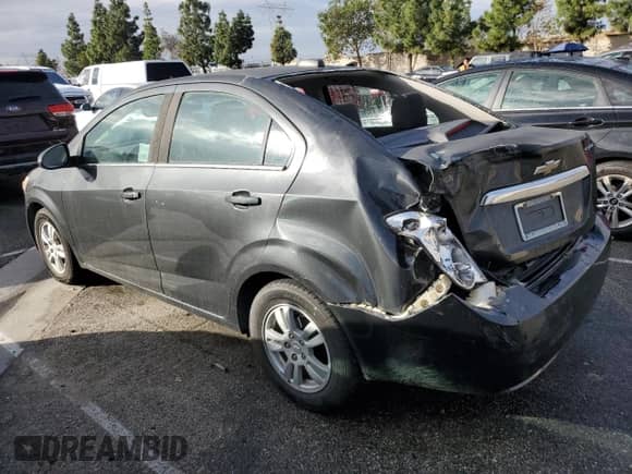 ✅ 2015 Chevrolet Sonic LT • VIN: 1G1JC5SG5F4162851 • Лот: 76708263. Размещён на Copart с пробегом 190 479 миль миль. Получите бесплатный доступ к архиву аукционных продаж из США и посмотрите подробный отчёт об истории автомобиля на DreamBid. Изображение 2.