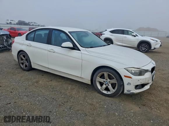 ✅ 2014 BMW 3 Series 328i • VIN: WBA3C1C56EK108990 • Lot: 94811115. Listed on Copart with 133,324 mi. Free auction sales archive from the USA and detailed vehicle history report at DreamBid. Image 4.