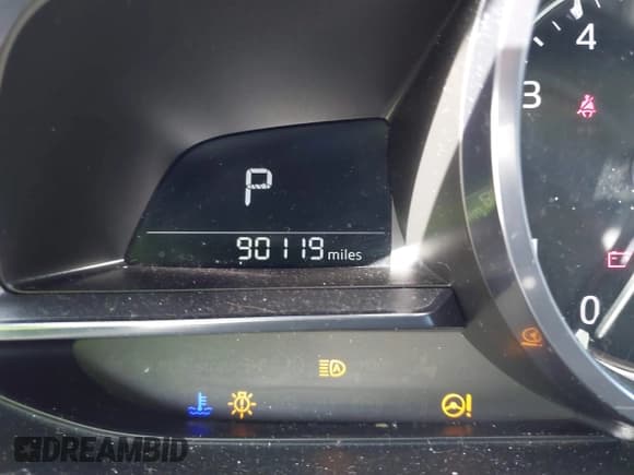 ✅ 2019 Mazda CX-3 Grand Touring • VIN: JM1DKFD70K0431771 • Лот: 41589257. Опубликован ранее на IAAI с пробегом 90 119 миль. Бесплатный доступ к архиву аукционных продаж из США и подробный отчёт об истории автомобиля на DreamBid. Изображение 15.