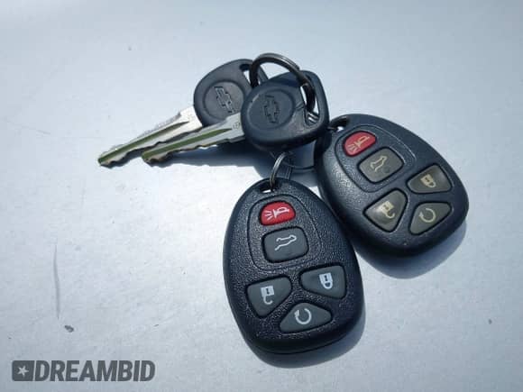 2014 Chevrolet Suburban LT with VIN 1GNSKJE77ER233057, listed as a IAAI auction lot 42696074 with 151,658 mi miles and . Bid and sale history available at DreamBid. Image 11.