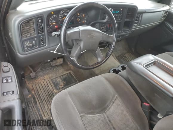 ✅ 2005 Chevrolet Silverado 1500 Z71 • VIN: 1GCEK19Z95Z207710 • Лот: 79444444. Опубликован ранее на Copart с пробегом 321 122 миль. Бесплатный доступ к архиву аукционных продаж из США и подробный отчёт об истории автомобиля на DreamBid. Изображение 8.