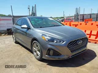 2019 Hyundai Sonata SEL с VIN 5NPE34AF5KH767615, выставлен на аукционе IAAI как лот 42859066 с пробегом 50 481 миль миль и . История ставок и продаж доступна на DreamBid. Изображение 1.
