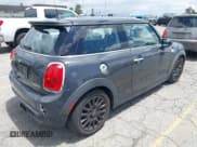 ✅ 2017 MINI Hardtop Cooper S • VIN: WMWXP7C57H2A45348 • Lot: 42261812. Wystawiony na IAAI z przebiegiem 117 165 mil. Bezpłatny archiwum sprzedaży aukcyjnych z USA i szczegółowy raport historii pojazdu na DreamBid. Zdjęcie 4.