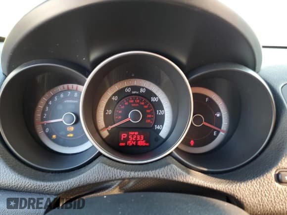 ✅ 2011 Kia Forte EX • VIN: KNAFU5A21B5398933 • Lot: 87462895. Wystawiony na Copart z przebiegiem 154 186 mil. Bezpłatny archiwum sprzedaży aukcyjnych z USA i szczegółowy raport historii pojazdu na DreamBid. Zdjęcie 9.