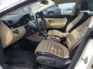 ✅ 2014 Volkswagen CC Executive • VIN: WVWRP7AN8EE525596 • Лот: 51208465. Опубликован ранее на Copart с пробегом 192 673 миль. Бесплатный доступ к архиву аукционных продаж из США и подробный отчёт об истории автомобиля на DreamBid. Изображение 7.