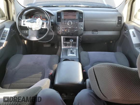 ✅ 2008 Nissan Pathfinder S • VIN: 5N1AR18U58C643909 • Lot: 47435565. Wystawiony na Copart z przebiegiem 210 390 mil. Bezpłatny archiwum sprzedaży aukcyjnych z USA i szczegółowy raport historii pojazdu na DreamBid. Zdjęcie 8.