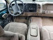 ✅ 1997 Chevrolet Silverado 1500 • VIN: 2GCEK19R8V1210445 • Лот: 91838485. Опубликован ранее на Copart с пробегом 75 858 миль. Бесплатный доступ к архиву аукционных продаж из США и подробный отчёт об истории автомобиля на DreamBid. Изображение 8.