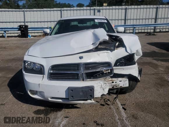 2010 Dodge Charger SXT с VIN 2B3CA3CV3AH307678, выставлен на аукционе Copart как лот 76708794 с пробегом 185 873 миль миль и Списание • Salvage title. История ставок и продаж доступна на DreamBid. Изображение 5.