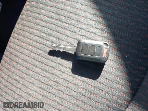 ✅ 2019 Mitsubishi Outlander ES • VIN: JA4AP3AU5KU014081 • Lot: 43539369. Listed on IAAI with 70,542 mi. Free auction sales archive from the USA and detailed vehicle history report at DreamBid. Image 11.