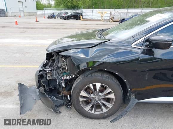 2015 Nissan Murano Platinum with VIN 5N1AZ2MH6FN288779, listed as a IAAI auction lot 42259940 with 146,478 mi miles and . Bid and sale history available at DreamBid. Image 6.