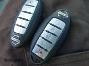 ✅ 2014 Nissan Pathfinder S • VIN: 5N1AR2MM4EC727047 • Lot: 42654239. Listed on IAAI with 158,928 mi. Free auction sales archive from the USA and detailed vehicle history report at DreamBid. Image 11.