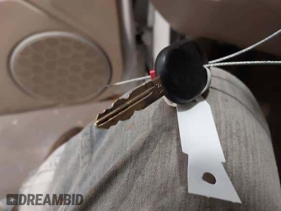 2006 Mercury Mariner Luxury с VIN 4M2YU57116DJ03832, выставлен на аукционе IAAI как лот 41790719 с пробегом 161 978 миль миль и . История ставок и продаж доступна на DreamBid. Изображение 11.