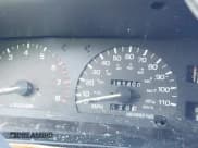 ✅ 1993 Toyota 4Runner • VIN: JT3VN29V0P0015842 • Lot: 42528335. Listed on IAAI with 381,400 mi. Free auction sales archive from the USA and detailed vehicle history report at DreamBid. Image 7.