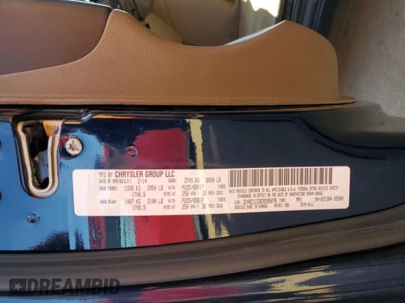 ✅ 2014 Chrysler Town & Country Touring L • VIN: 2C4RC1CG9ER285078 • Lot: 85173115. Listed on Copart with 192,021 mi. Free auction sales archive from the USA and detailed vehicle history report at DreamBid. Image 13.