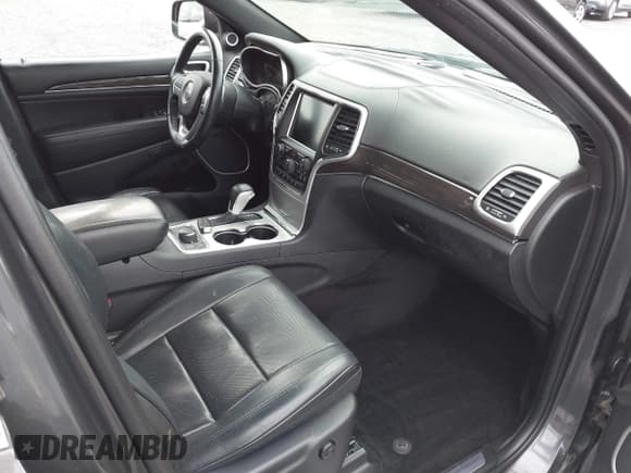 ✅ 2016 Jeep Grand Cherokee Overland • VIN: 1C4RJFCG6GC420953 • Lot: 42726612. Listed on IAAI with 159,521 mi. Free auction sales archive from the USA and detailed vehicle history report at DreamBid. Image 5.