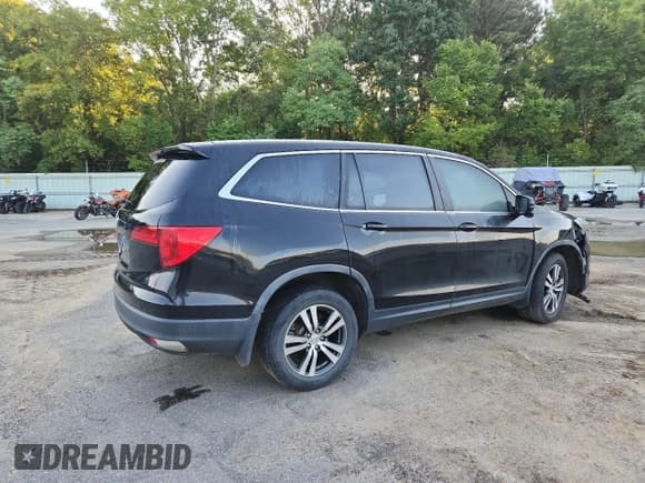 ✅ 2017 Honda Pilot EX-L • VIN: 5FNYF5H57HB048168 • Lot: 71128585. Listed on Copart with 155,265 mi. Free auction sales archive from the USA and detailed vehicle history report at DreamBid. Image 3.