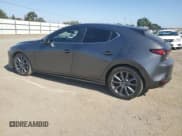 ✅ 2019 Mazda 3 • VIN: JM1BPBJMXK1123383 • Лот: 62372965. Опубликован ранее на Copart с пробегом 57 103 миль. Бесплатный доступ к архиву аукционных продаж из США и подробный отчёт об истории автомобиля на DreamBid. Изображение 2.