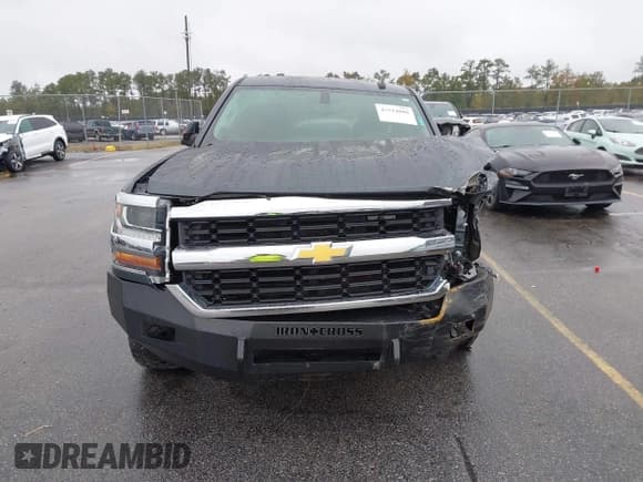 ✅ 2019 Chevrolet Silverado 1500 LT • VIN: 2GCRCPEC3K1136169 • Lot: 43514088. Wystawiony na IAAI z przebiegiem 110 510 mil. Bezpłatny archiwum sprzedaży aukcyjnych z USA i szczegółowy raport historii pojazdu na DreamBid. Zdjęcie 12.