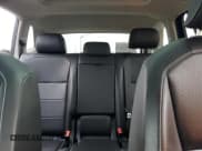 ✅ 2021 Volkswagen Tiguan SE • VIN: 3VV2B7AX4MM139074 • Lot: 84018985. Wystawiony na Copart z przebiegiem 99 059 mil. Bezpłatny archiwum sprzedaży aukcyjnych z USA i szczegółowy raport historii pojazdu na DreamBid. Zdjęcie 10.