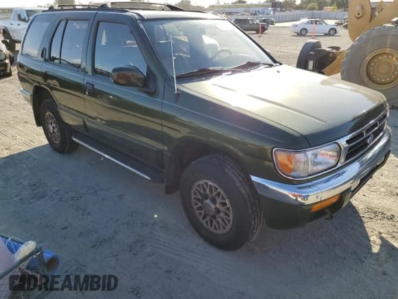 ✅ 1996 Nissan Pathfinder XE • VIN: JN8AR05Y0TW016116 • Lot: 74121894. Wystawiony na Copart z przebiegiem 126 783 mil. Bezpłatny archiwum sprzedaży aukcyjnych z USA i szczegółowy raport historii pojazdu na DreamBid. Zdjęcie 4.