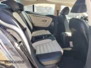 ✅ 2010 Volkswagen CC Sport • VIN: WVWML7AN2AE527084 • Lot: 68910115. Wystawiony na Copart z przebiegiem 117 104 mil. Bezpłatny archiwum sprzedaży aukcyjnych z USA i szczegółowy raport historii pojazdu na DreamBid. Zdjęcie 10.