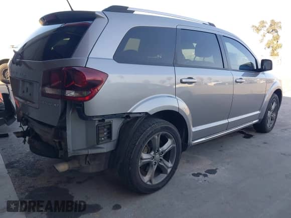 2015 Dodge Journey Crossroad z VIN 3C4PDCGG1FT691798, wystawiony jako IAAI lot #43526857 z przebiegiem 161 251 mil mil oraz . Historia ofert i sprzedaży dostępna na DreamBid. Obrazek 4.