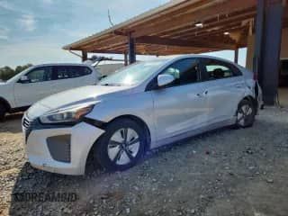 2017 Hyundai Ioniq Blue с VIN KMHC65LC2HU022211, выставлен на аукционе Copart как лот 71214635 с пробегом 154 886 миль миль и Списание • Salvage title. История ставок и продаж доступна на DreamBid. Изображение 1.