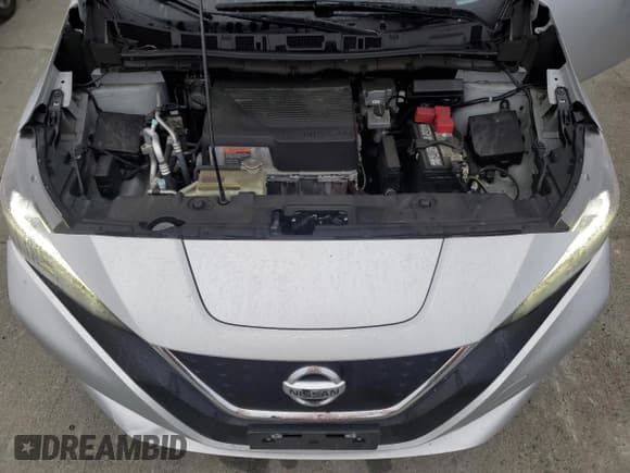 ✅ 2018 Nissan LEAF SV • VIN: 1N4AZ1CP2JC306163 • Lot: 84573025. Wystawiony na Copart z przebiegiem 40 219 mil. Bezpłatny archiwum sprzedaży aukcyjnych z USA i szczegółowy raport historii pojazdu na DreamBid. Zdjęcie 11.
