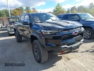 2023 Chevrolet Colorado 4WD ZR2 с VIN 1GCPTFEK5P1207765, выставлен на аукционе IAAI как лот 40546780 с пробегом 8 858 миль миль и . История ставок и продаж доступна на DreamBid. Изображение 1.