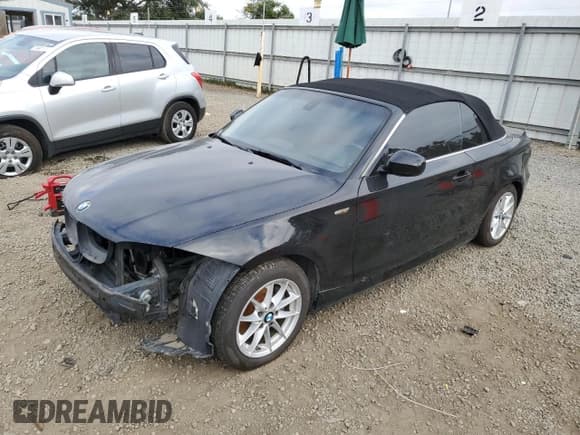 ✅ 2010 BMW 1 Series 128i • VIN: WBAUN1C58AVH82133 • Lot: 63510573. Listed on Copart with Not provided. Free auction sales archive from the USA and detailed vehicle history report at DreamBid. Image 1.