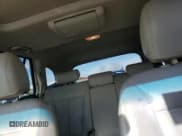 ✅ 2008 Hyundai Santa Fe SE • VIN: 5NMSH73E68H185975 • Lot: 92047685. Wystawiony na Copart z przebiegiem 195 464 mil. Bezpłatny archiwum sprzedaży aukcyjnych z USA i szczegółowy raport historii pojazdu na DreamBid. Zdjęcie 10.