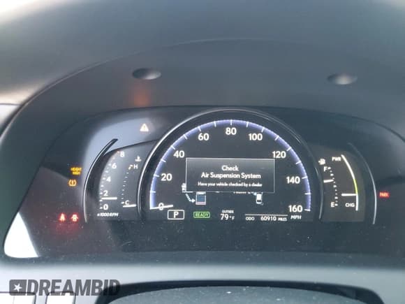 ✅ 2011 Lexus LS • VIN: JTHDU1EF3B5013340 • Lot: 82902224. Listed on Copart with 60,910 mi. Free auction sales archive from the USA and detailed vehicle history report at DreamBid. Image 9.