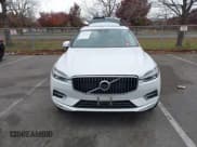 ✅ 2018 Volvo XC60 Inscription • VIN: YV4A22RL7J1036736 • Lot: 43612787. Listed on IAAI with 63,291 mi. Free auction sales archive from the USA and detailed vehicle history report at DreamBid. Image 12.