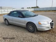 ✅ 2005 Chrysler Sebring Touring • VIN: 1C3EL55R55N638924 • Lot: 71877035. Wystawiony na Copart z przebiegiem 52 744 mil. Bezpłatny archiwum sprzedaży aukcyjnych z USA i szczegółowy raport historii pojazdu na DreamBid. Zdjęcie 4.