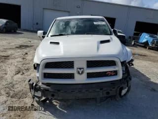 ✅ 2010 Dodge 1500 ST • VIN: 3D7JB1ET1AG156963 • Лот: 73341844. Опубликован ранее на Copart с пробегом 153 404 миль. Бесплатный доступ к архиву аукционных продаж из США и подробный отчёт об истории автомобиля на DreamBid. Изображение 5.
