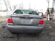 ✅ 2007 Ford Focus S • VIN: 1FAHP34N57W355717 • Lot: 43770039. Listed on IAAI with 245,774 mi. Free auction sales archive from the USA and detailed vehicle history report at DreamBid. Image 16.