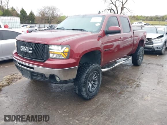 ✅ 2009 GMC Sierra 1500 • VIN: 2GTEK33M291105642 • Лот: 41954499. Опубликован ранее на IAAI с пробегом 259 426 миль. Бесплатный доступ к архиву аукционных продаж из США и подробный отчёт об истории автомобиля на DreamBid. Изображение 2.