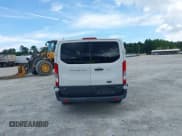 ✅ 2017 Ford Transit XL • VIN: 1FBZX2ZM7HKB07622 • Lot: 42616664. Wystawiony na IAAI z przebiegiem 15 868 mil. Bezpłatny archiwum sprzedaży aukcyjnych z USA i szczegółowy raport historii pojazdu na DreamBid. Zdjęcie 16.