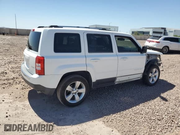 ✅ 2014 Jeep Patriot Limited • VIN: 1C4NJPCB7ED645785 • Lot: 56524305. Listed on Copart with 95,932 mi. Free auction sales archive from the USA and detailed vehicle history report at DreamBid. Image 3.